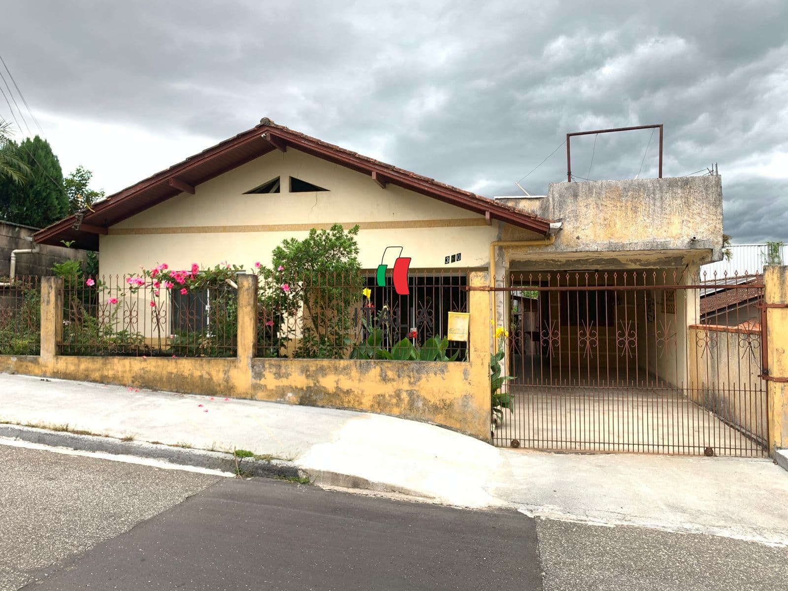 Casa à venda no bairro Rio Branco