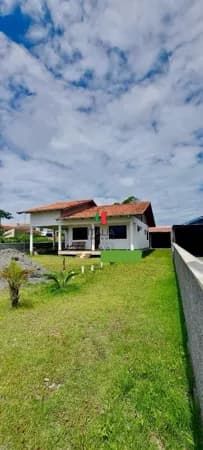 Casa em São Francisco do Sul - Ervino