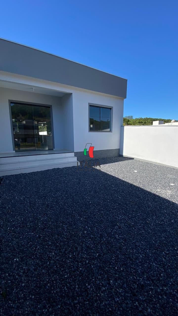 EXCELENTE OPORTUNIDADE CASA A VENDA NA LIMEIRA BAIXA !!