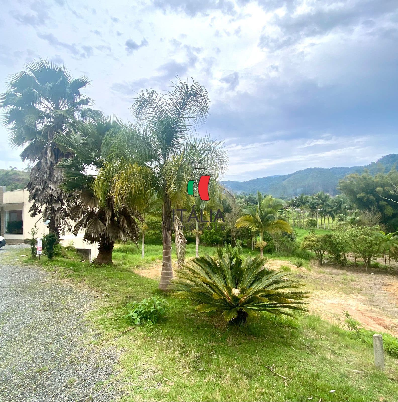 TERRENO COMERCIAL NO BAIRRO CLARAIBA, NOVA TRENTO SC