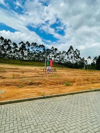 LINDO TERRENO PLANO CEDRO ALTO
