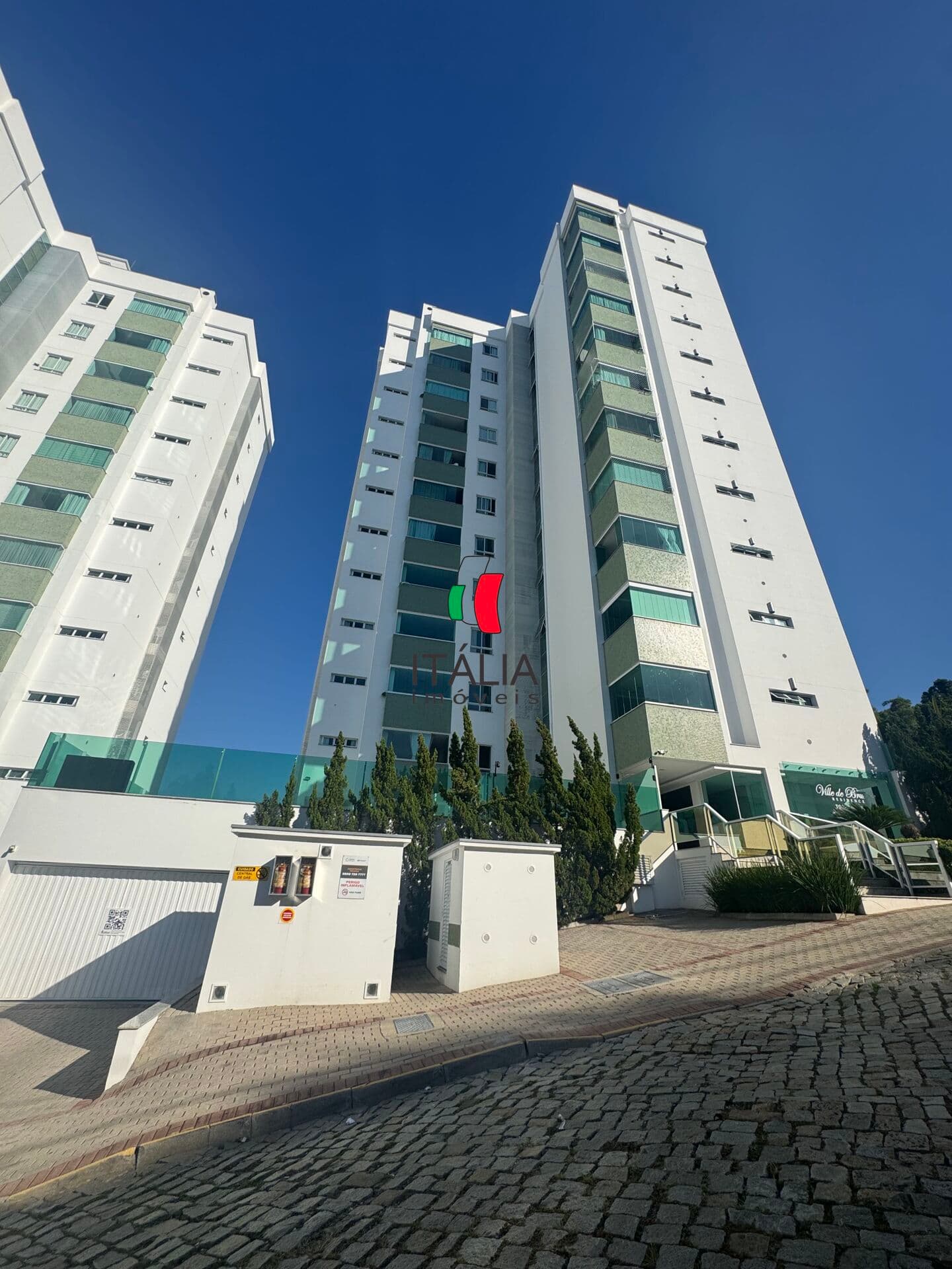 APARTAMENTO COM 126 MT2 no BAIRRO : SÃO LUIZ