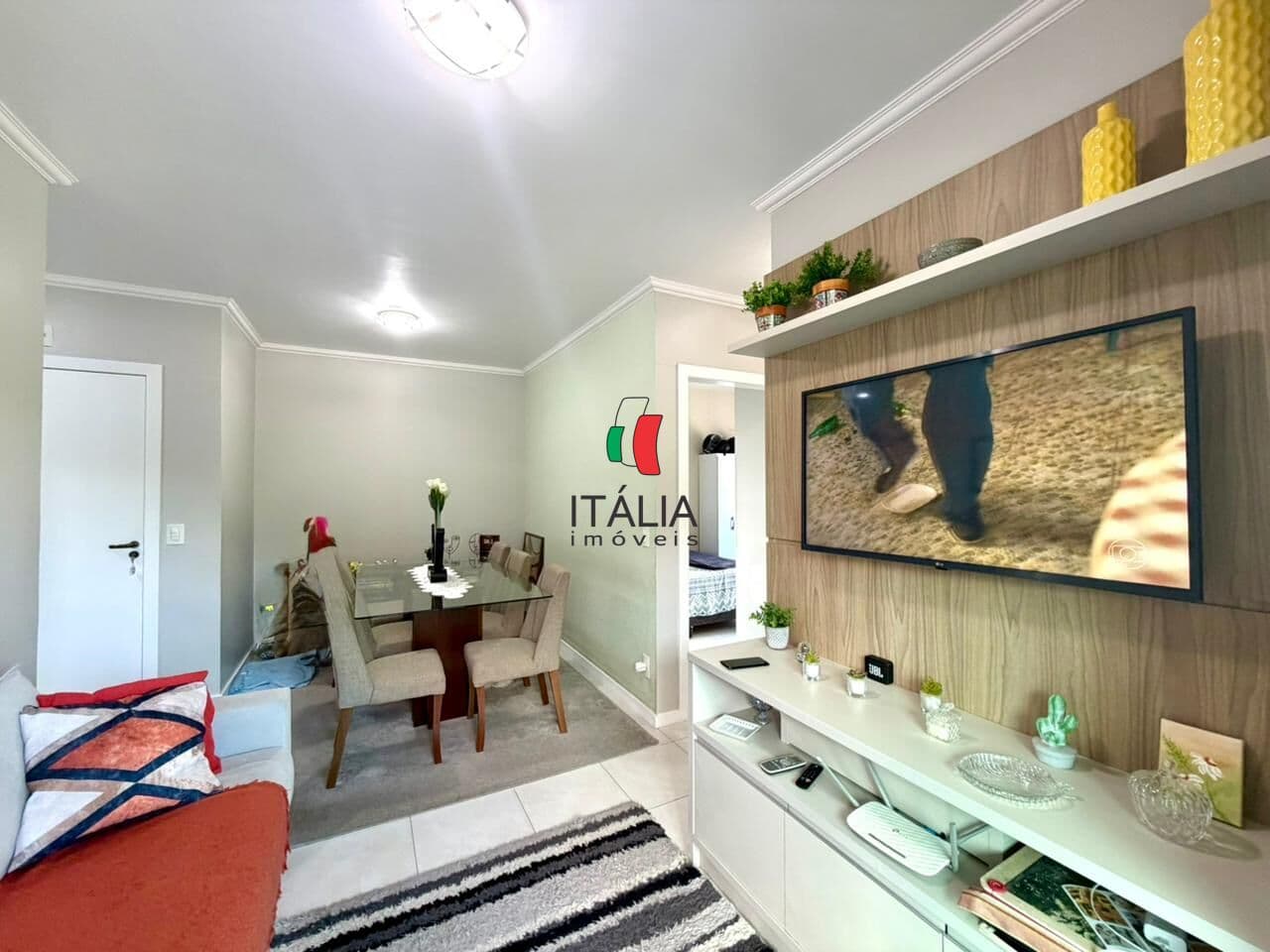 APARTAMENTO SEMI MOBILIADO 2 QUARTOS BAIRRO NOVA BRASILIA