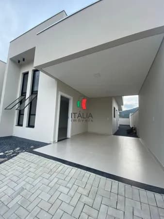 Casa em Nova Trento - Trinta Reis