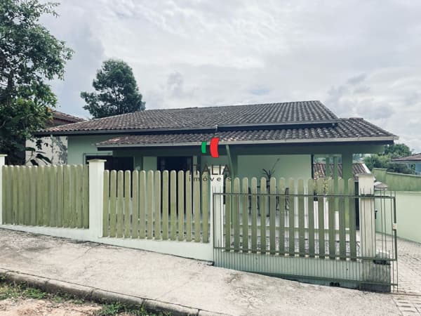 Casa em Brusque - Bateas