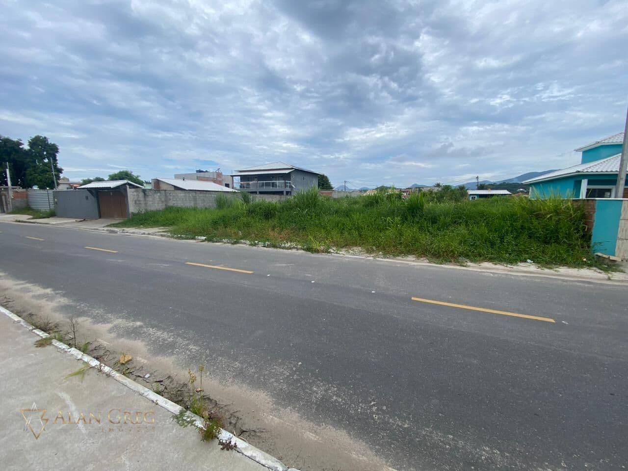 Lote/Terreno em Maricá - Jardim Atlântico Central (Itaipuaçu)