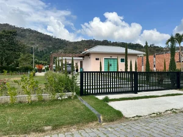 Casa em Maricá - Ubatiba