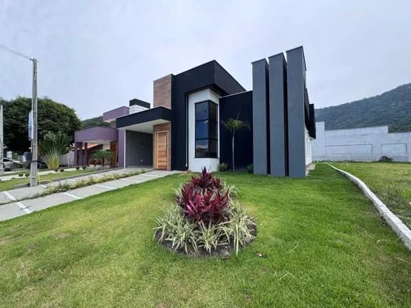 Casa em Maricá - São José de Imbassai