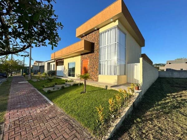 Casa em Maricá - Centro