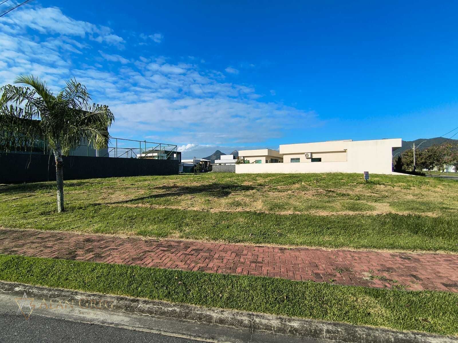 Lote/Terreno em Maricá - Condado