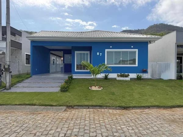 Casa de Condomínio em Maricá - São José de Imbassai