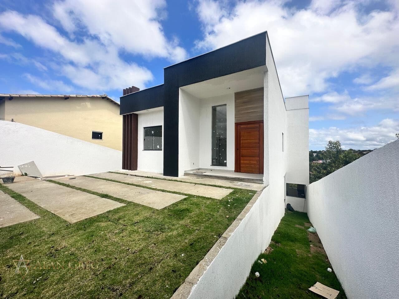 Casa em Maricá - Jacaroá