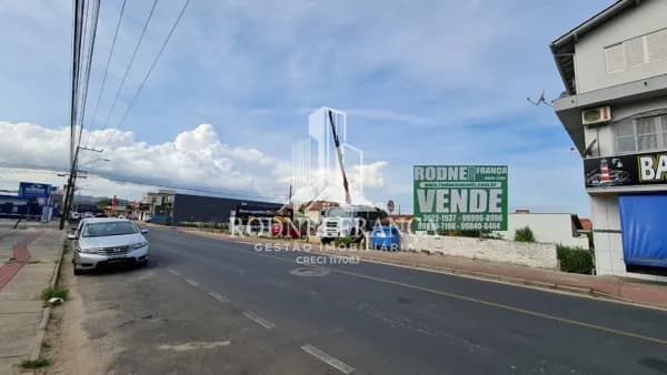 Terreno no Bairro de Oficinas