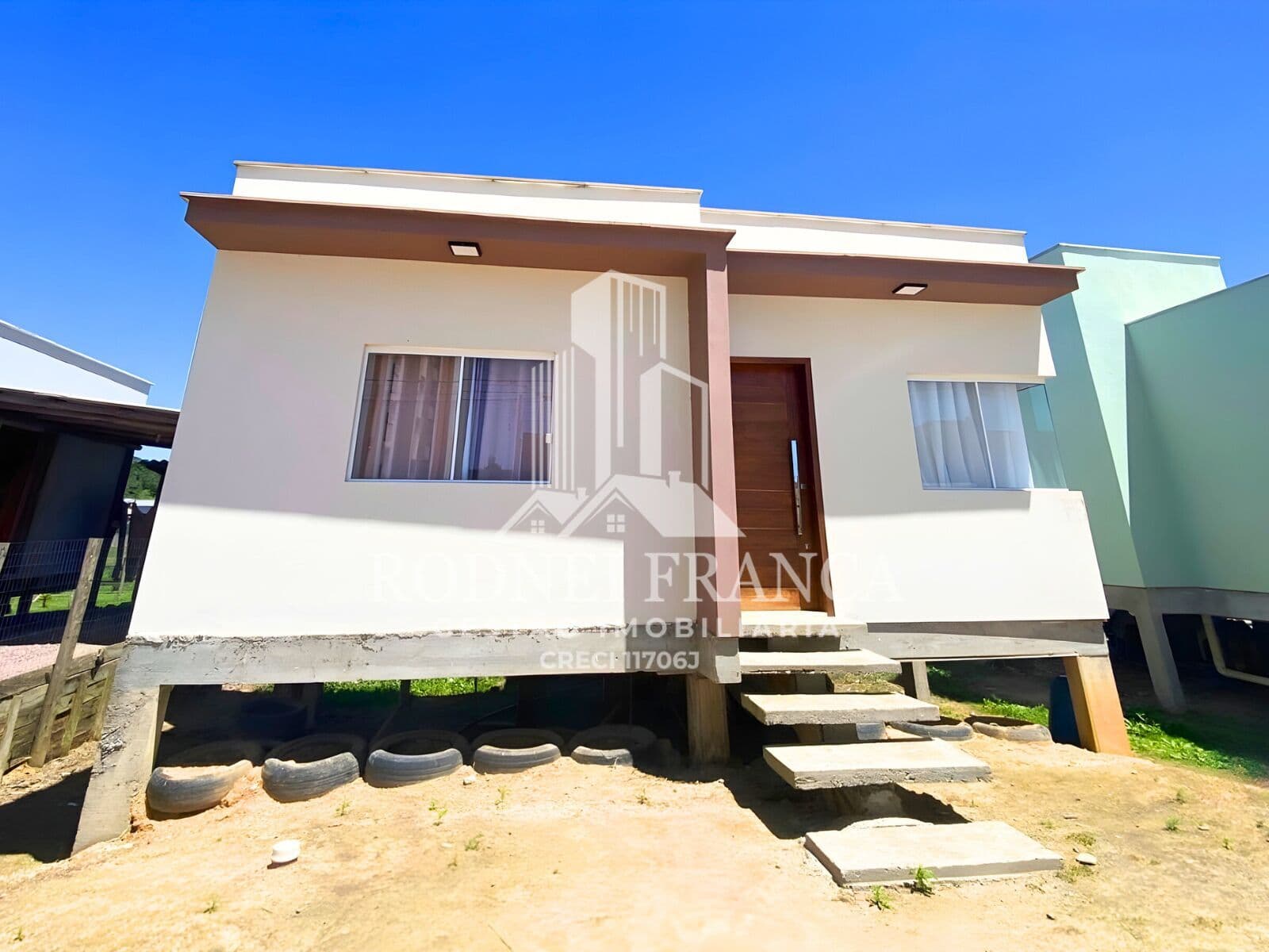 Casa à Venda em São João