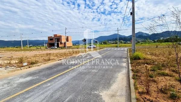 Terreno em Loteamento Arino Bressan