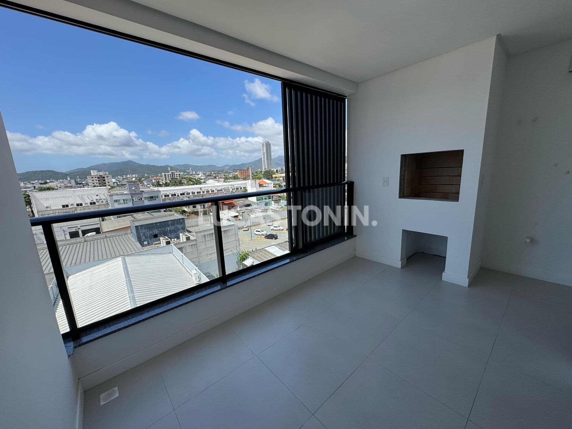 Apartamento Bella Cintra 2 Quartos sendo 1 Suíte 2 Vagas ideal para Investimento