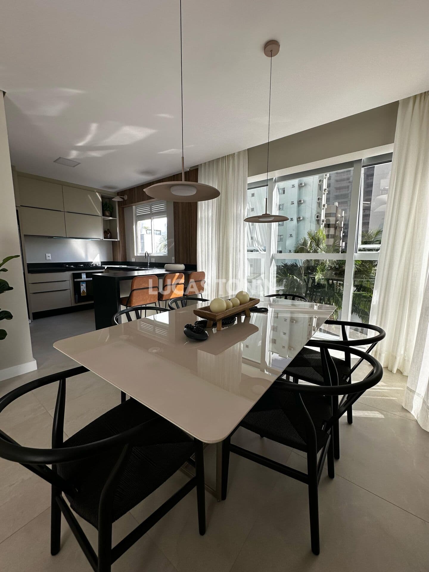 Apartamento Mobiliado 2 Suítes e 1 Vaga Granada Residencial Próximo Mar Balneário Camboriú Apartamento Mobiliado 2 Suítes e 1 Vaga Granada Residencial Próximo Mar Balneário Camboriú