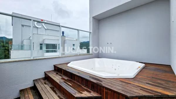 Cobertura Duplex com 3 Quartos Sendo 2 Suítes Duo Próximo Mar Praia Brava