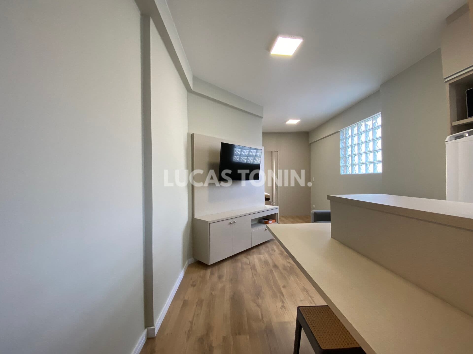 Apartamento Mobiliado 1 Quarto e 1 Banheiro La Tour Centro de Curitiba
