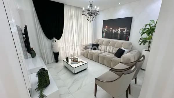 Apartamento Mobiliado 4 Suítes e 2 Vagas Zimmermann Quadra Mar Meia Praia Itapema