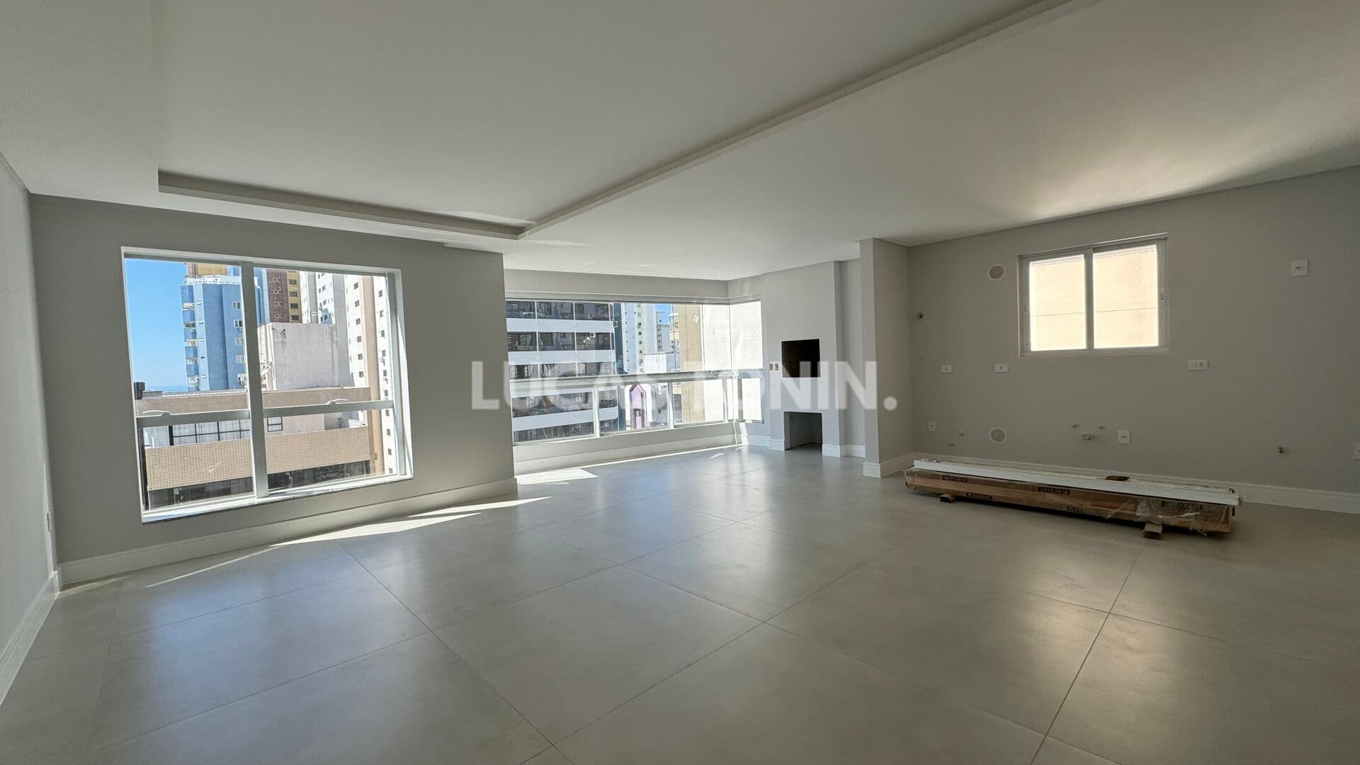 Apartamento Olimpia Avenida Brasil 4 Suítes 3 Vagas Quadra Mar Balneário Camboriú