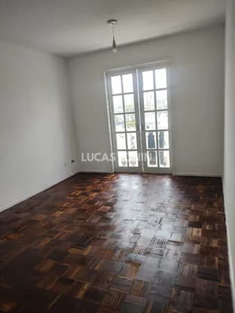 Apartamento com vista do Círculo Militar Del Rey com 3 Quartos e 1 Vaga Oportunidade