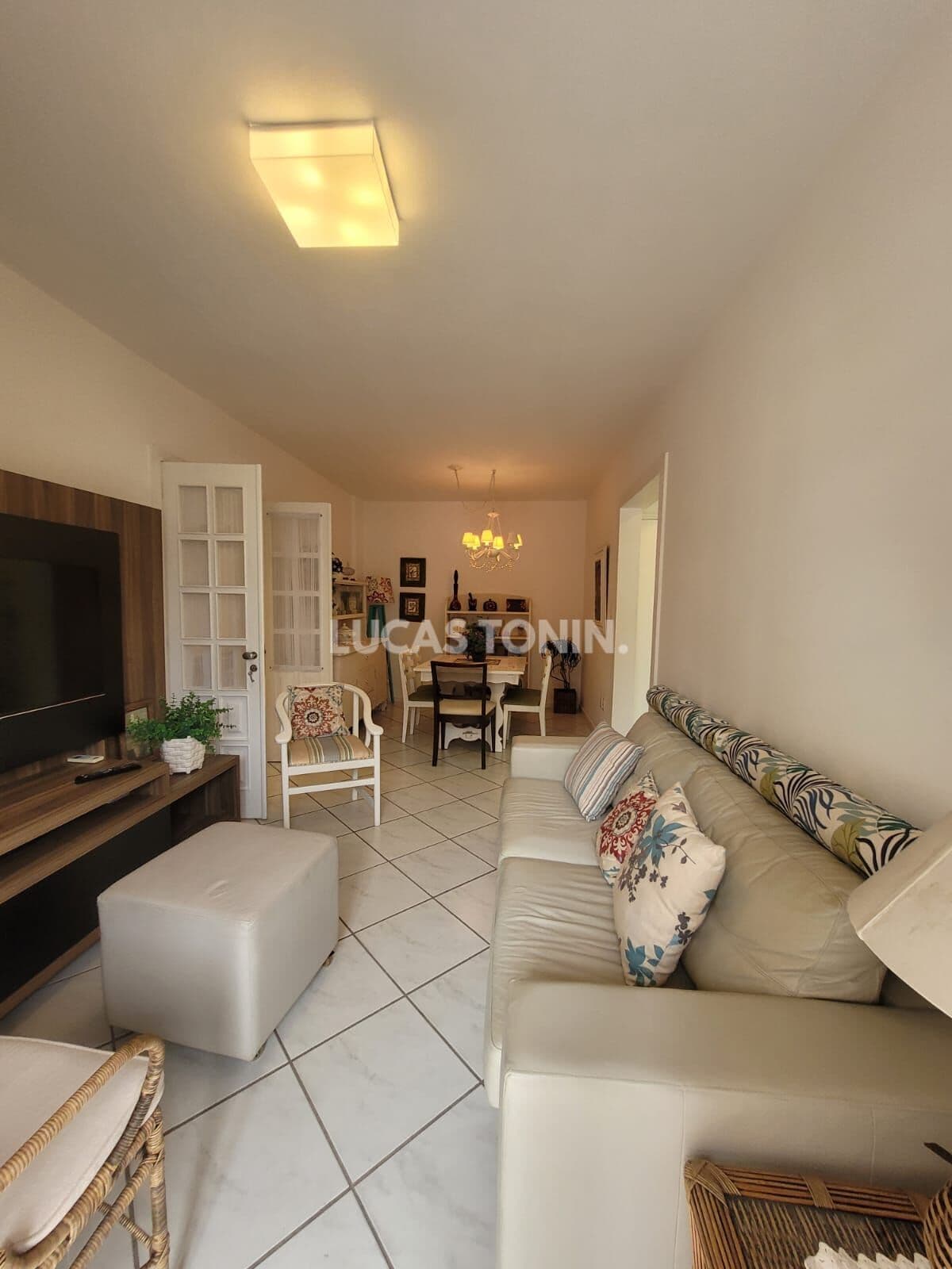 Apartamento Mobiliado 2 Quartos 1 Vaga Mariane Quadra Mar Balneário Camboriú