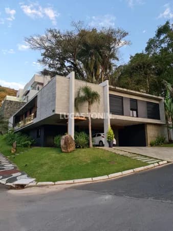 Casa Condomínio 4 Suítes e 4 Vagas Bella Vista Próximo Mar Balneário Camboriú