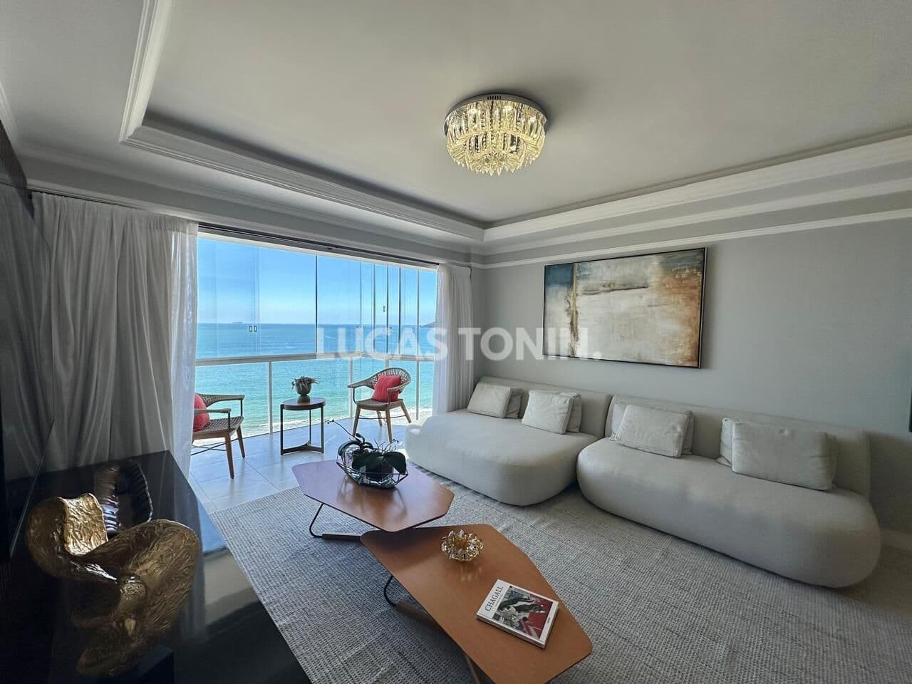Apartamento Mobiliado 3 Quartos Sendo 1 Suíte Imperatriz Frente Mar Balneário Camboriú
