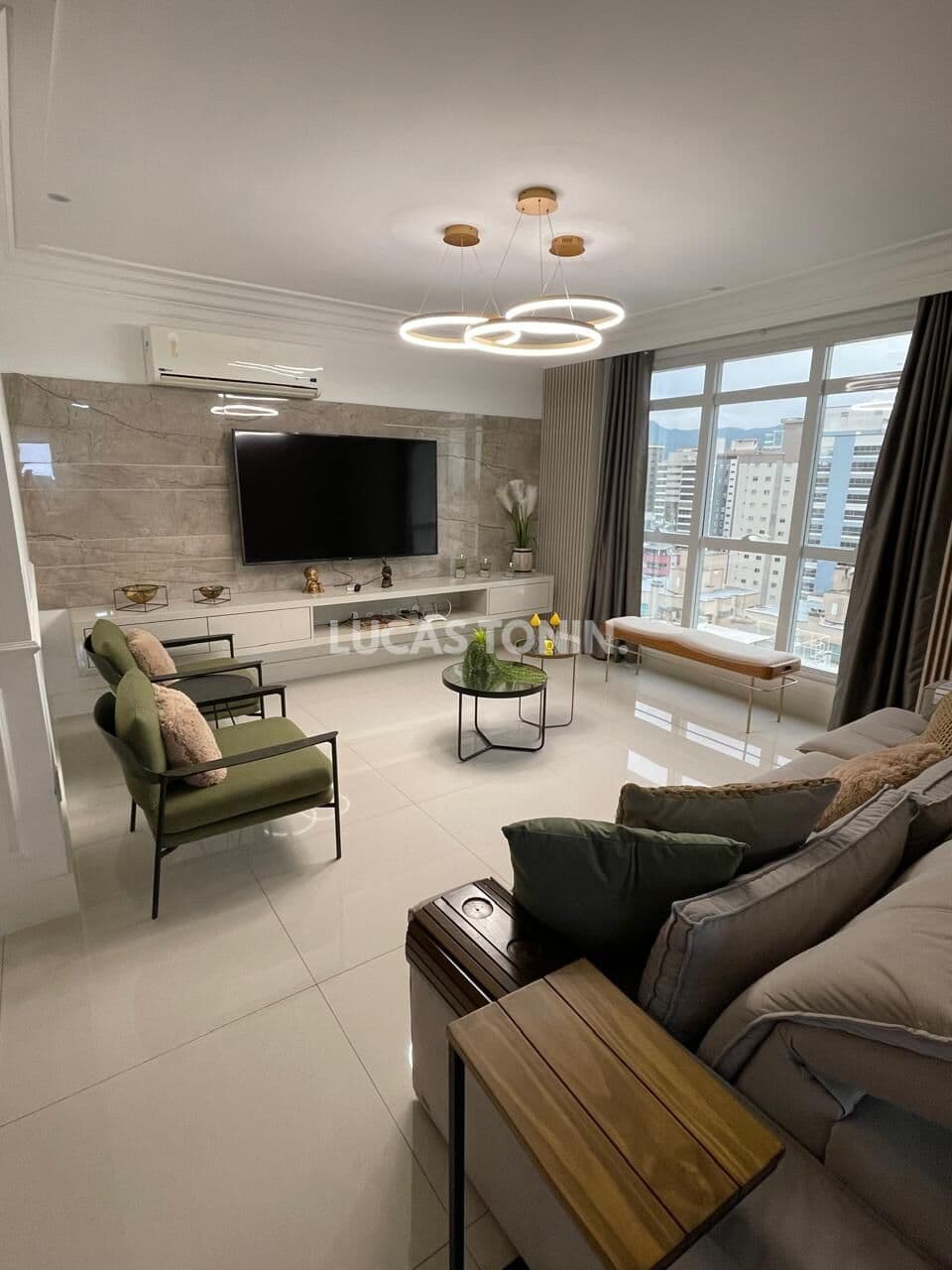 Apartamento Mobiliado 4 Suítes e 3 Vagas Maison Paris Quadra Mar Meia Praia Itapema
