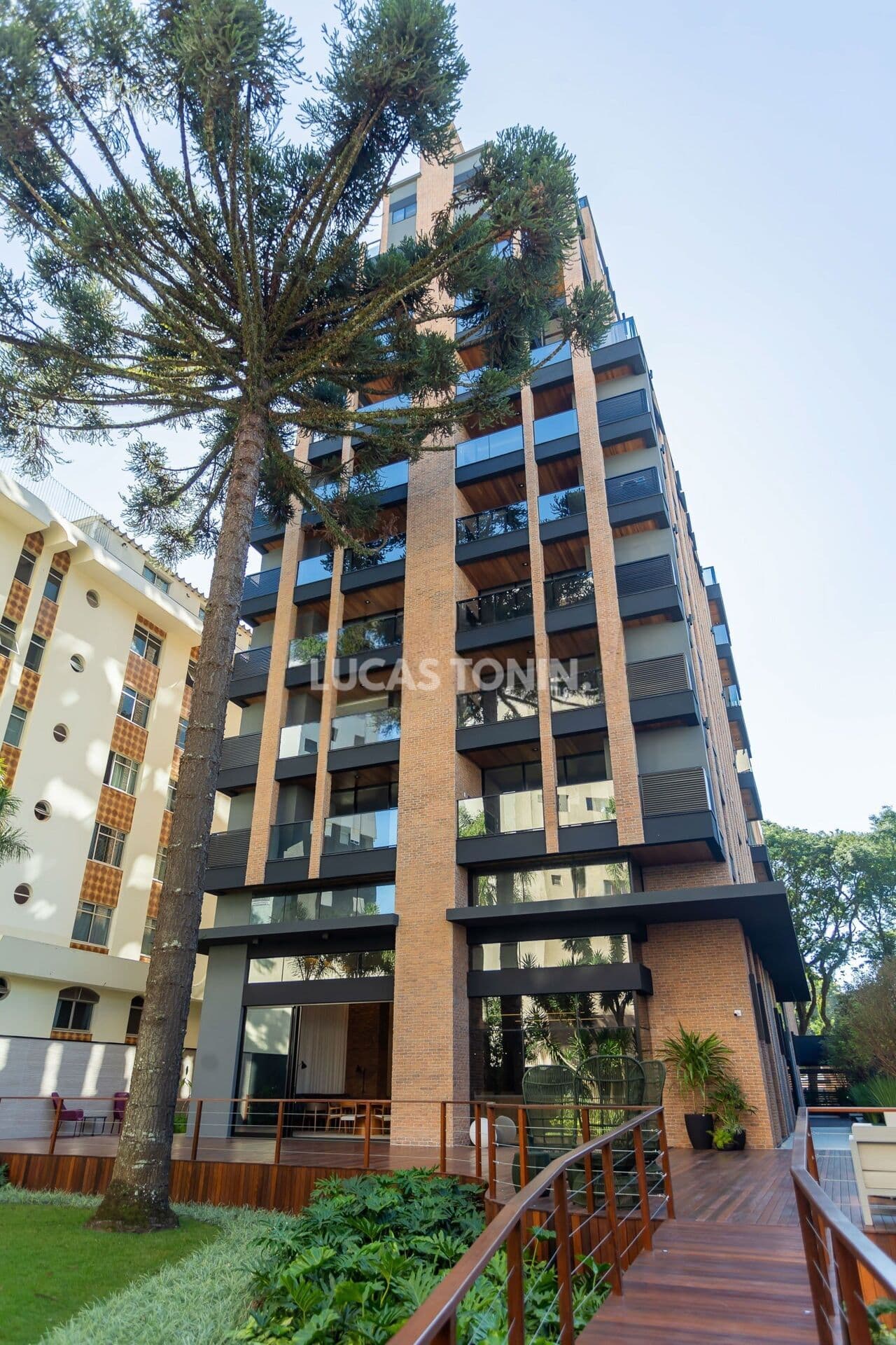 Apartamento Duplex no Brooklyn Residence Bigorrilho com 3 Suítes 2 Vagas Novo Curitiba
