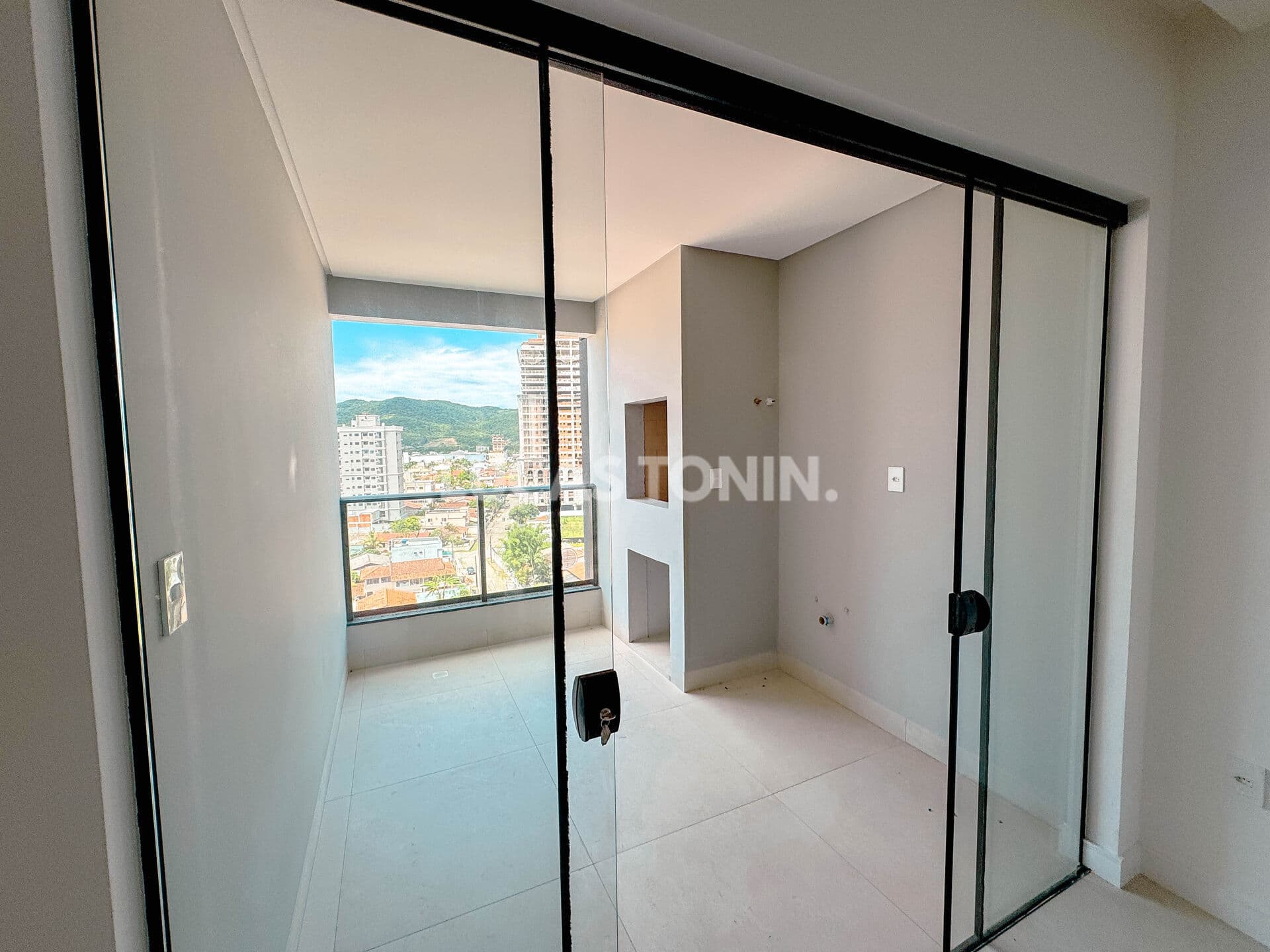 Apartamento 3 Suítes e 2 Vagas Up Street Perequê Próximo Mar Porto Belo