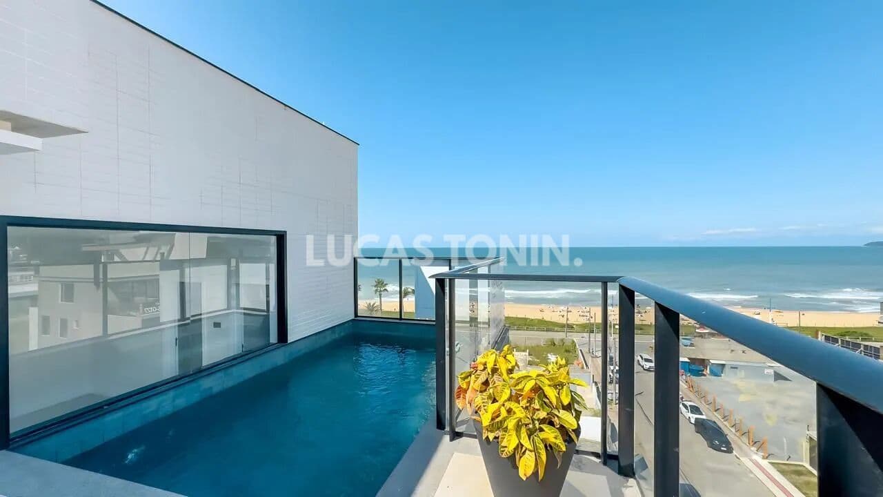 Cobertura Duplex com 3 Suítes e 4 Vagas Brava Center Quadra Mar Praia Brava