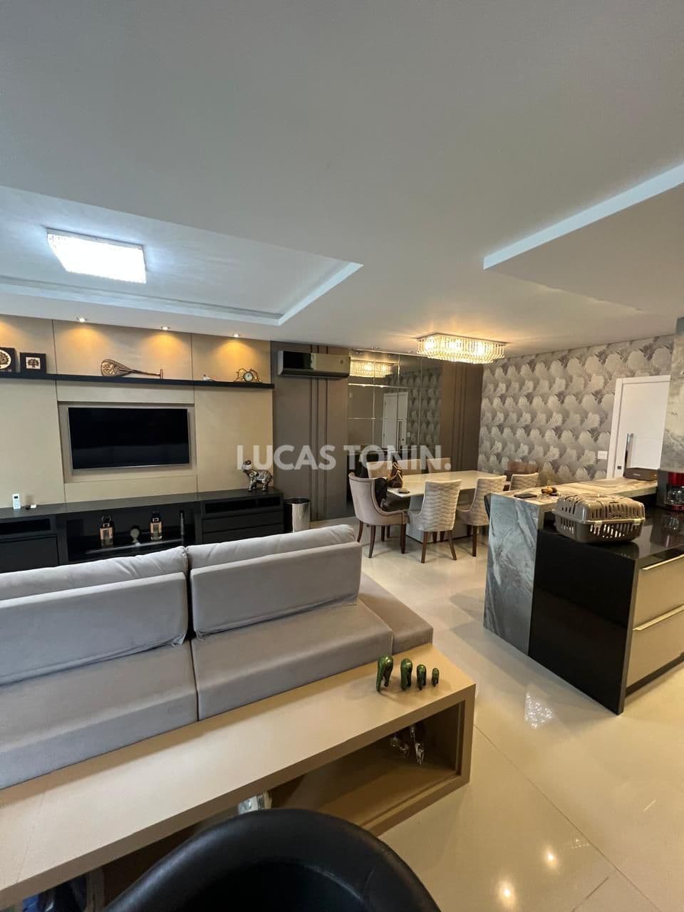 Apartamento Mobiliado 3 Suítes e 3 Vagas Carmel Vista Alta Vista Mar Balneário Camboriú