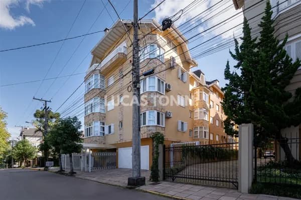 Apartamento Condado da Serra Gramado com 2 Quartos sendo 1 Suíte 1 Vaga Semi Mobiliado
