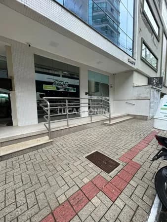 Sala Comercial Térrea no Residencial Califórnia Próximo Mar Meia Praia Itapema