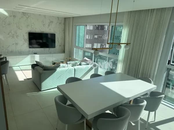 Apartamento 132m² Mobiliado no Solar di Capri 4 Suítes e 2 Vagas Novo Oportunidade