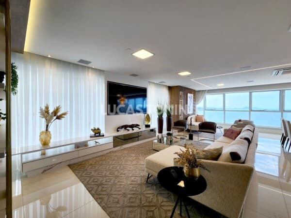 Apartamento Frente Mar Epic Tower Pé na Areia 4 Suítes 6 Vagas Andar Alto Barra Sul