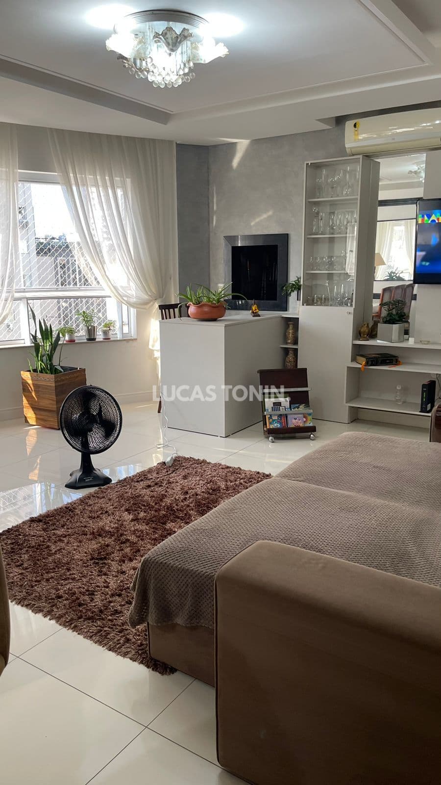 Apartamento Porto Veneto com 3 Suítes 2 Vagas Mobiliado e Decorado Oportunidade