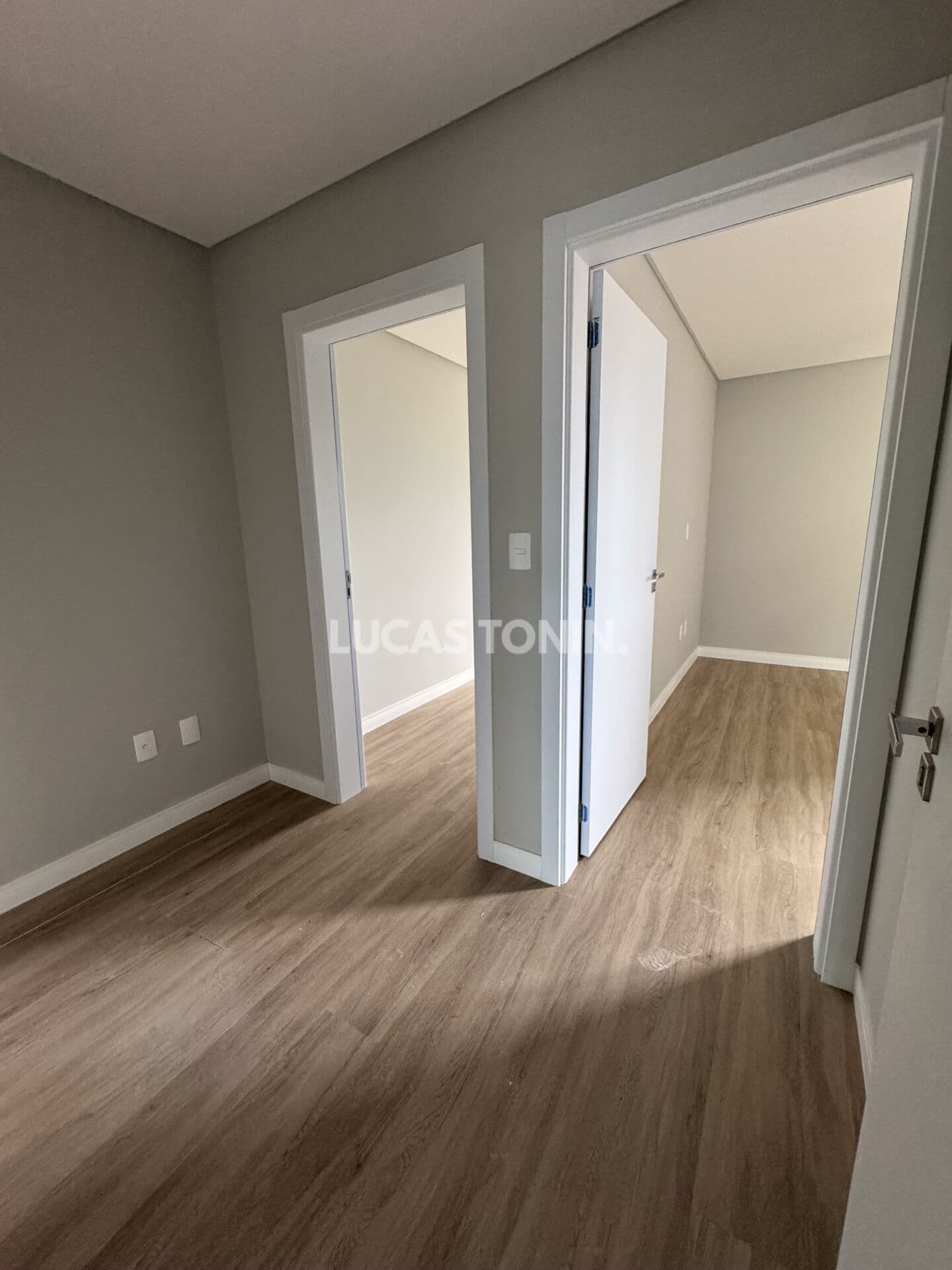 Apartamento 2 Suítes e 1 Vaga Leblon Perequê Próximo Mar Porto Belo