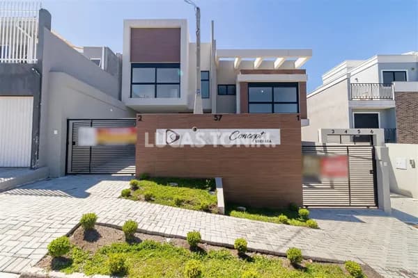 Sobrado de Rua Concept Uberaba Curitiba com 3 Suítes 2 Vagas Novo Oportunidade Promoção
