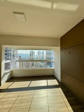 Apartamento 2 Suítes e 3 Vagas Ilhas Canárias Próximo Mar Meia Praia Itapema