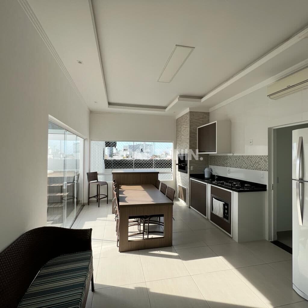 Apartamento Mar Absoluto 1 Quarto e 2 Suítes 4 Vagas Mobiliado com Spa Praia Brava