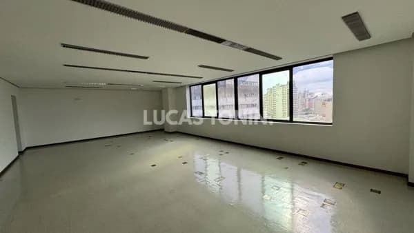 Laje Comercial Edifício Itália com 599m² 8 Vagas Oportunidade para Rentabilidade