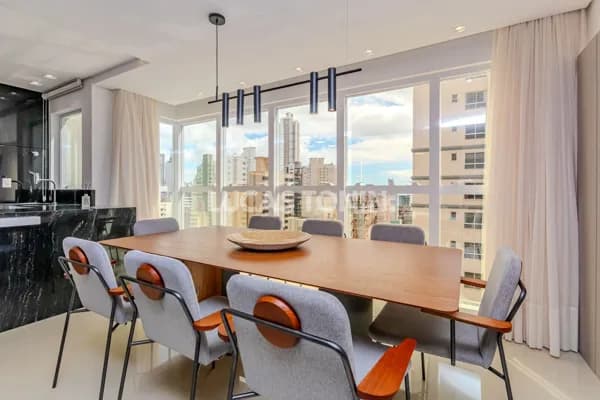 Apartamento Mobiliado 3 Suítes e 3 Vagas Edgar Wegner Quadra Mar Balneário Camboriú