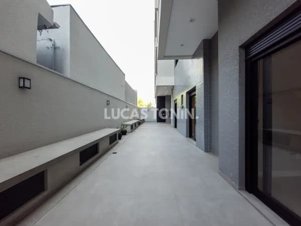 Apartamento Garden no Amaro Alto da XV com 3 Quartos sendo 1 Suíte 2 Vagas Novo Curitiba