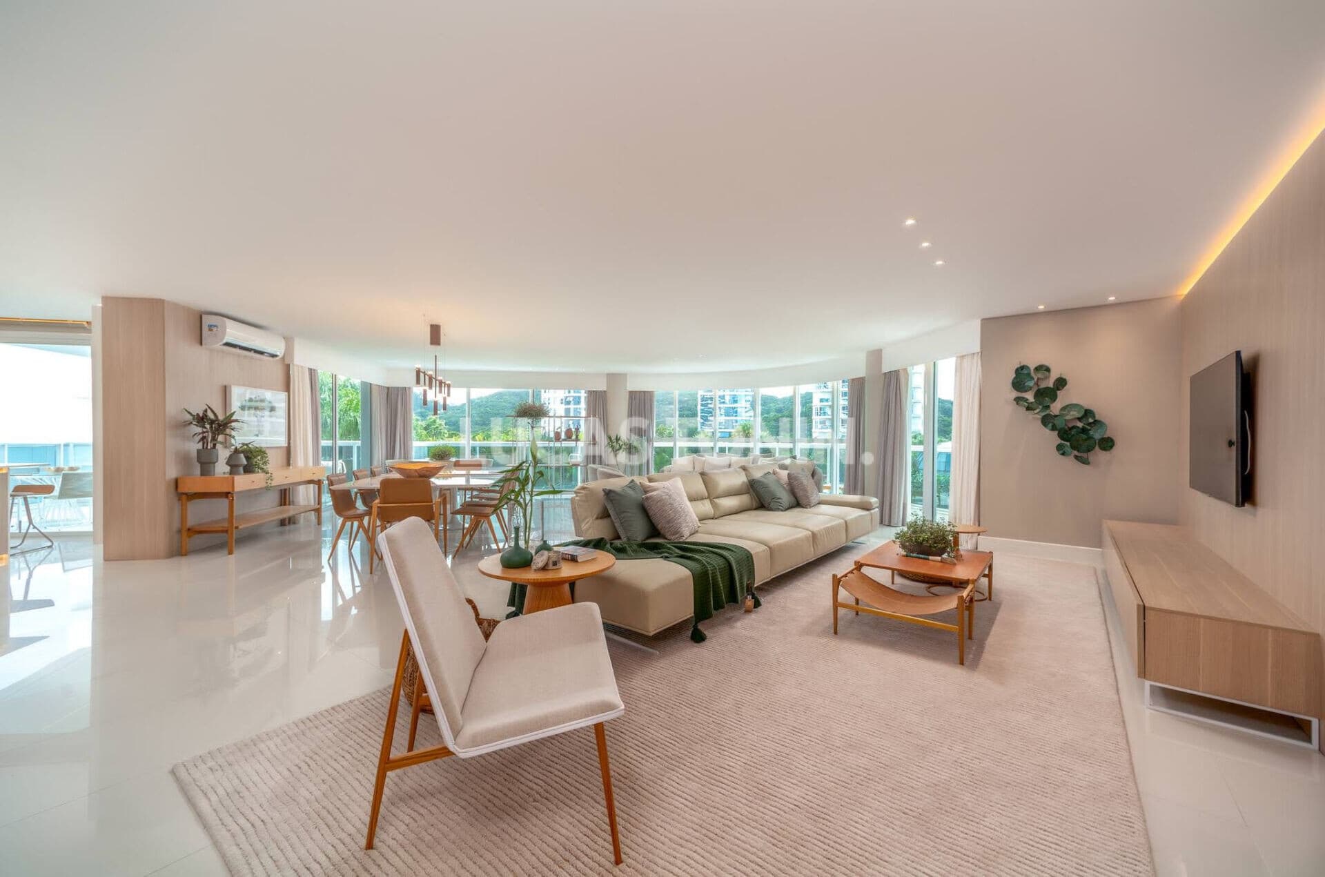 Apartamento no Brava Home 350m2 5 Suítes e 5 Vagas Praia Brava Itajaí