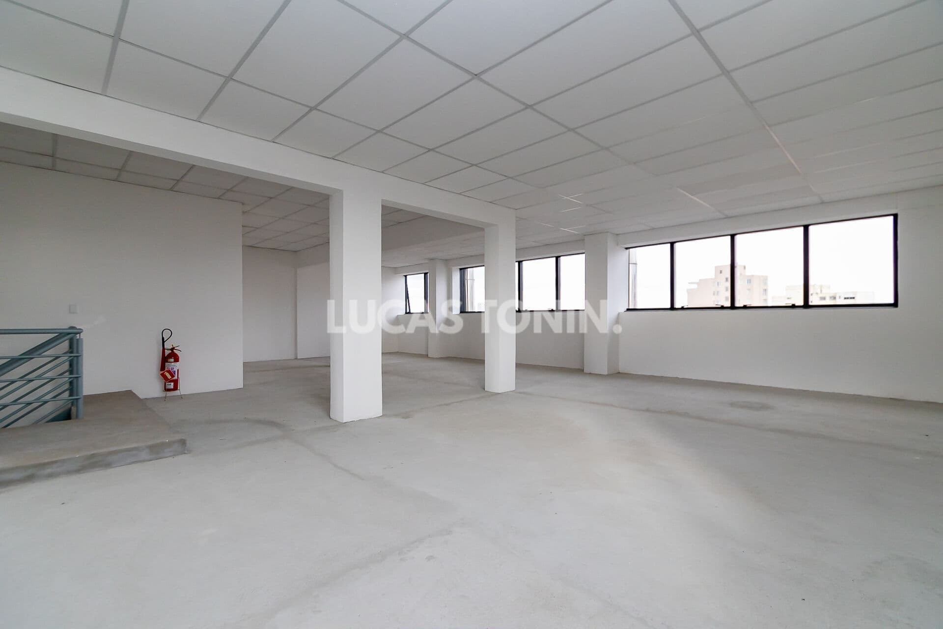 Anadar Corporativo Comercial Pronto Para Uso Centro de Curitiba Corporate Emiliano