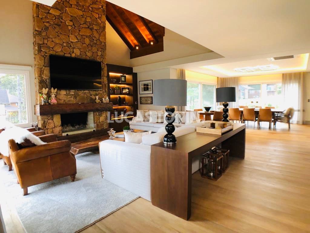 Casa em Condomínio Mobiliado 5 Suítes e 3 Vagas Aspen Moutain Gramado