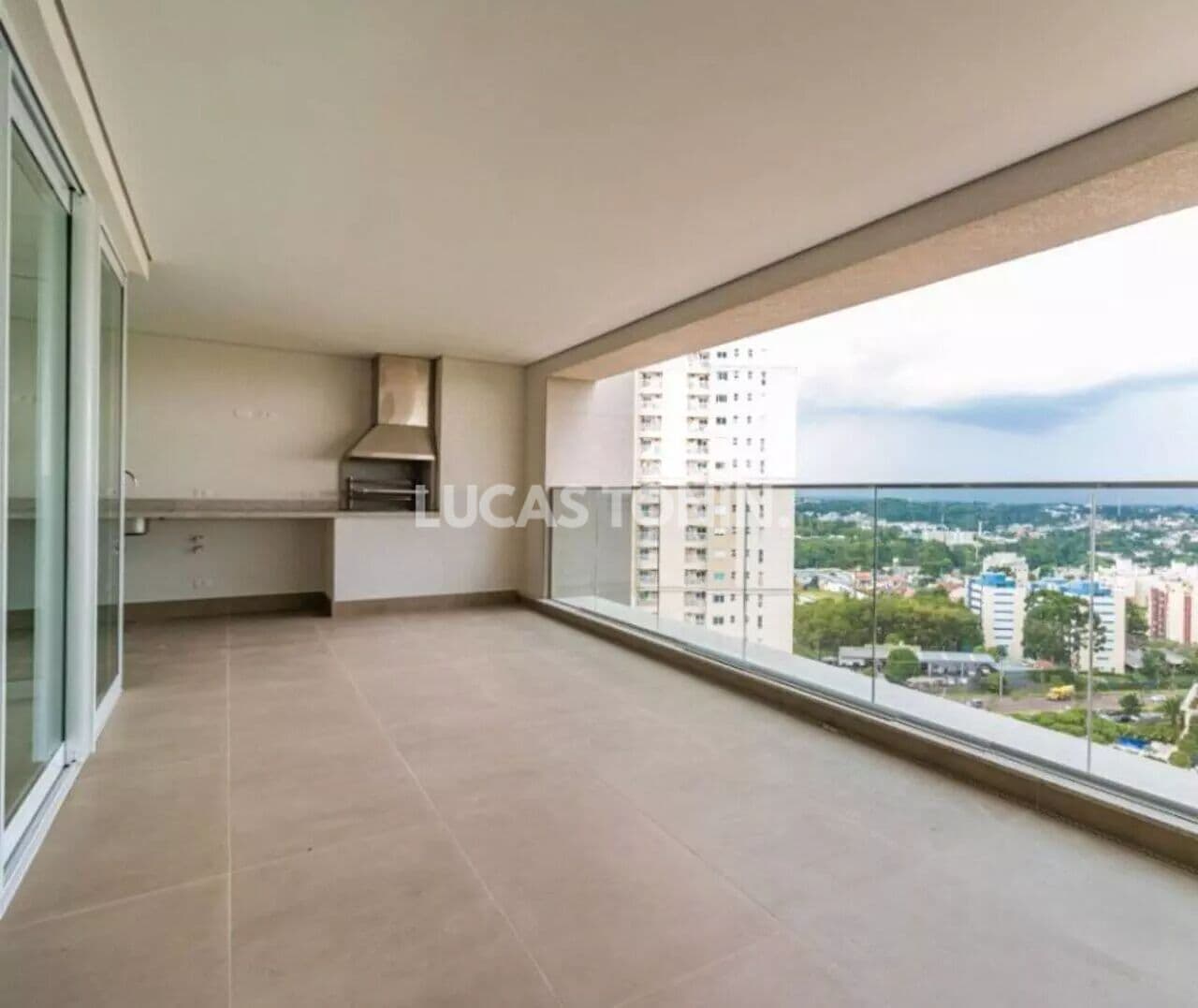 Apartamento no Helbor Landscape Ecoville com 4 Suítes e 4 Vagas Andar Alto Curitiba